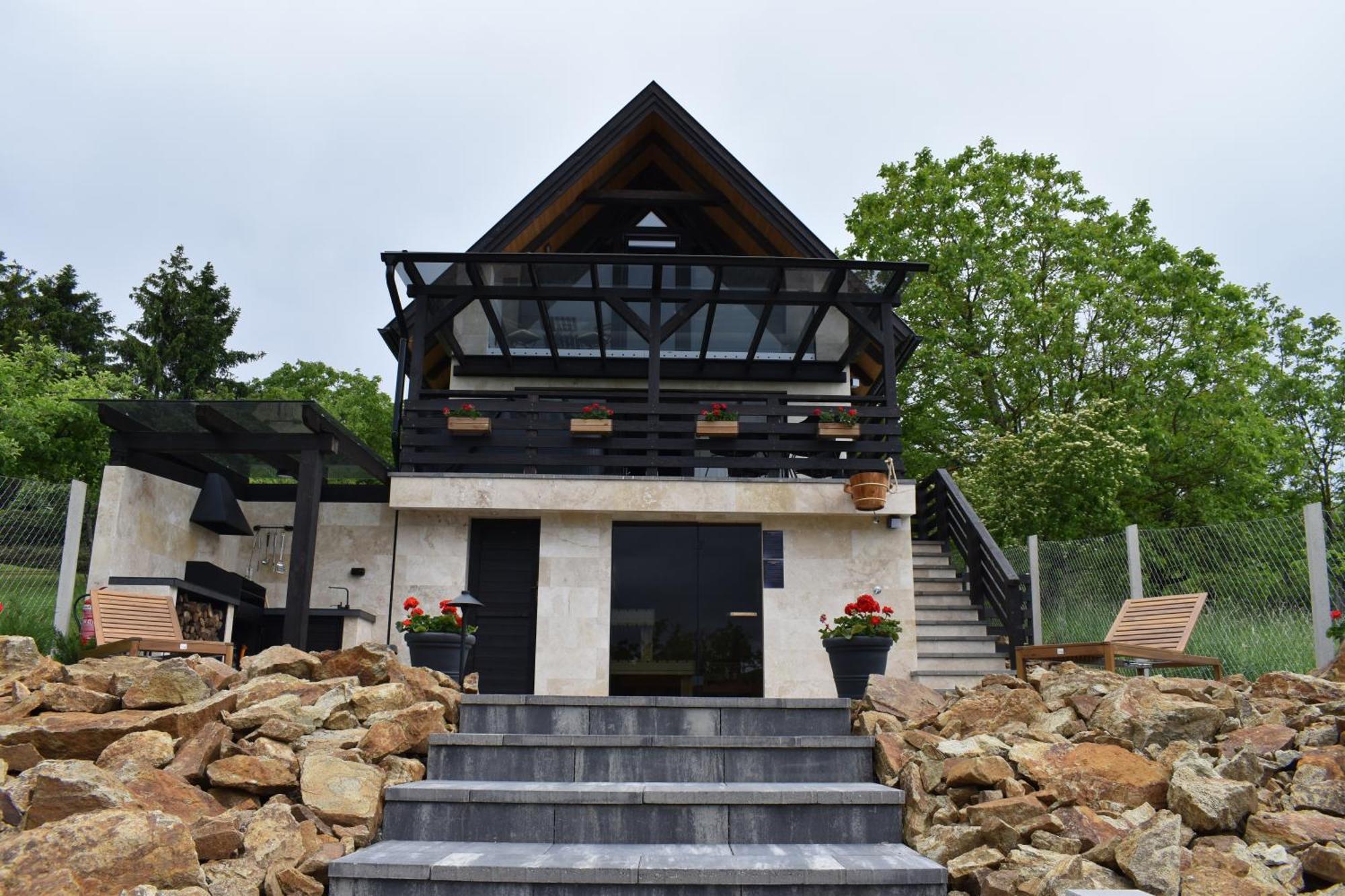 Woodpecker Villa Nagymaros Luaran gambar